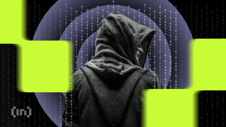 CoinGlass Hit by Major Cyberstrike – Platform Down Crypto Markets Crash As US-China Trade War Officially Begins With Trump’s 100% Tariff