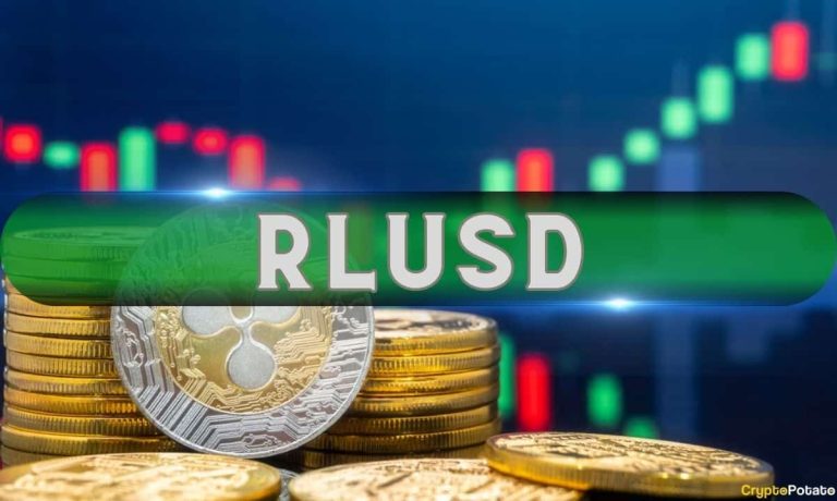 Ripple's Stablecoin RLUSD Nears $900M Market Cap in Under a Year